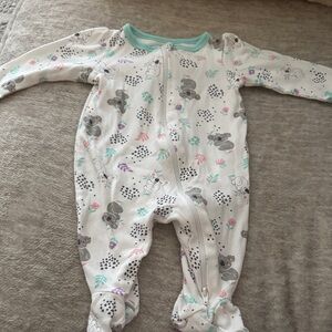 Wonder Nation Cream Koala Print Kids Footie